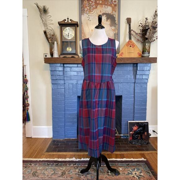 Vintage M Pendleton 100% Wool Plaid Button Back Dress Jumper Long Modest Sz 10 - Picture 1 of 16